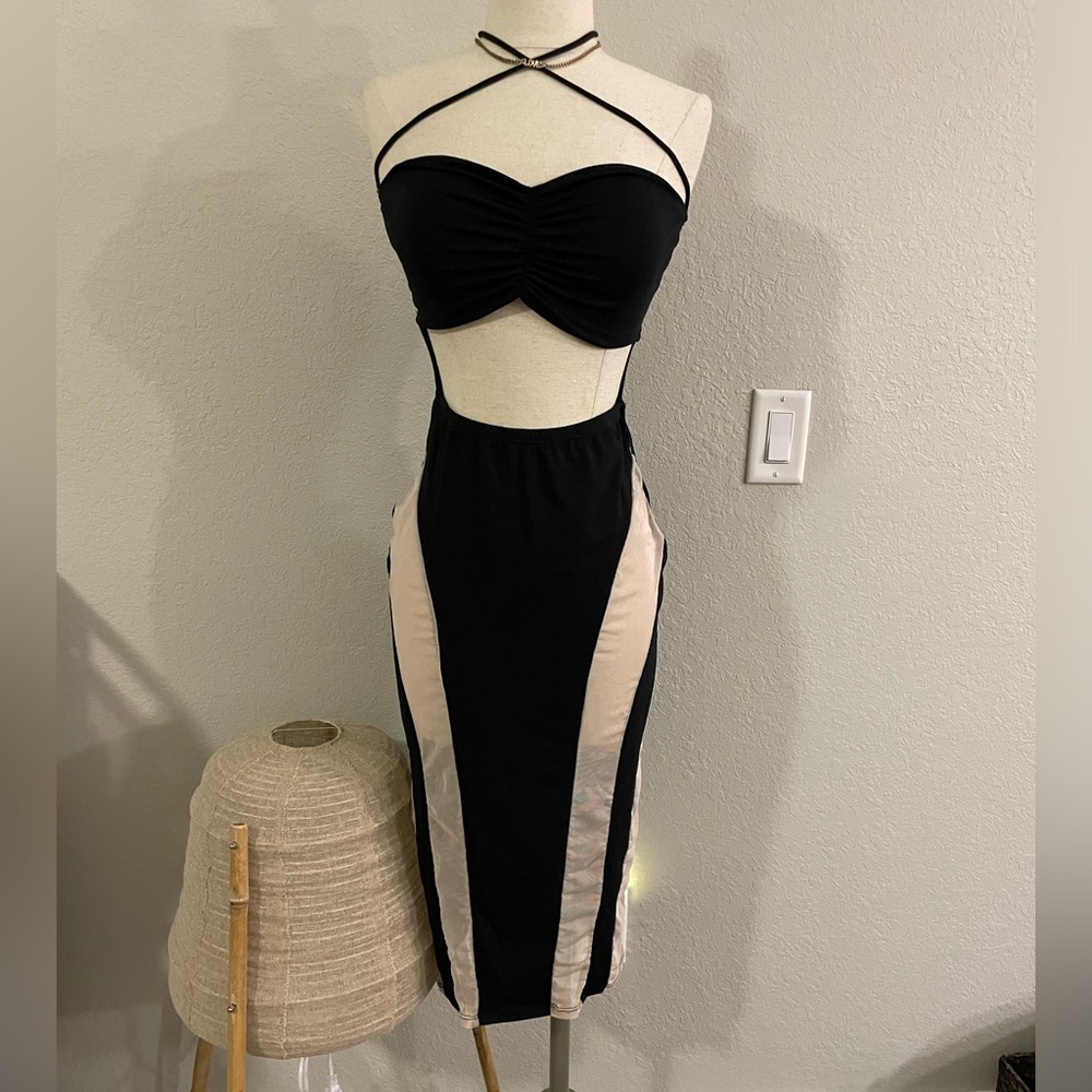 Party dress 👗 black tube too dress with mess side details